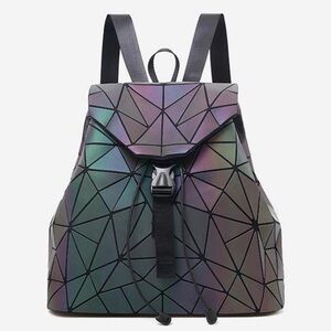 Geometric Holographic Backpack